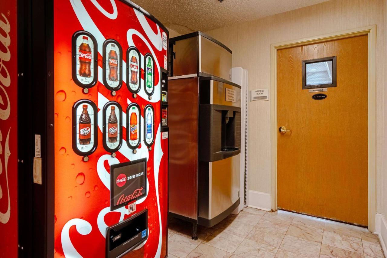 Quality Suites San Antonio Northeast Extérieur photo