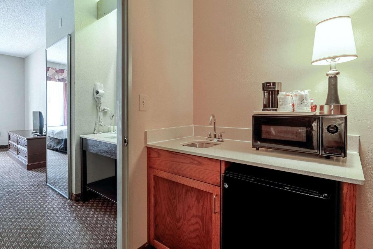 Quality Suites San Antonio Northeast Extérieur photo