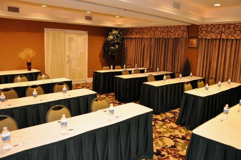 Quality Suites San Antonio Northeast Extérieur photo